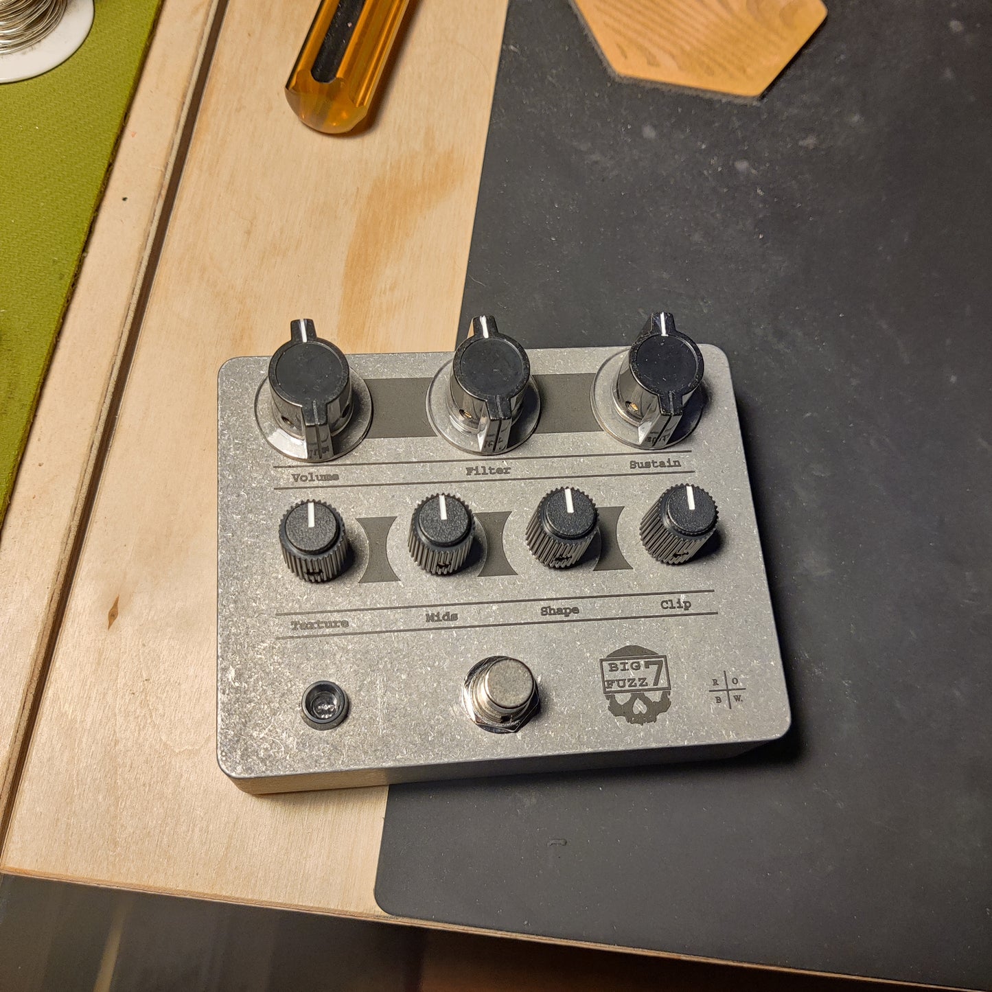 [Rob W] - Big 7 Fuzz